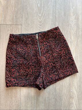Zara Red and Black Floral Jacquard High Waist Shorts with Front Zip